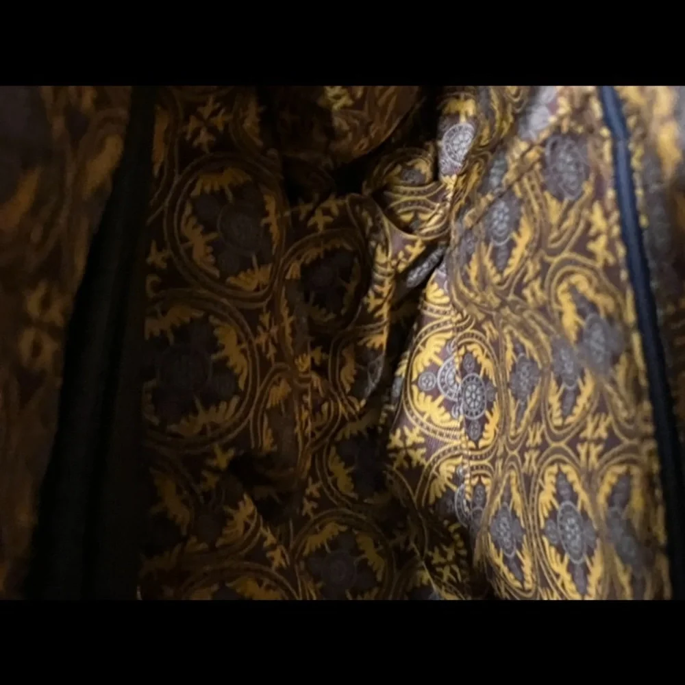 Genuine blue leather designer purse. New and gorgeous - Picture 4 of 5